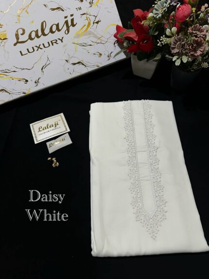 LUXURY HANDWORK EMBROIDERY DAISY WHITE  \ D 11